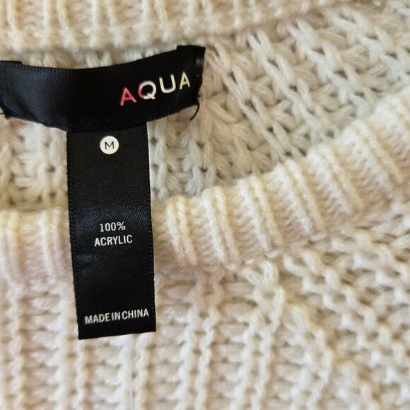 Aqua Cropped Cream Cable-Knit Sweater Size Medium New With Tags - Picture 2 of 6